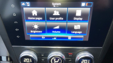 Renault Kadjar 1.5 Blue dCi Iconic 5dr Diesel Hatchback